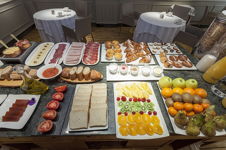 Food & Drinks 5, Europa Hotel, Navarra