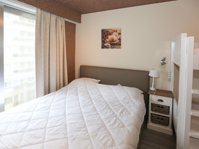 Bedroom 3, Spacious Coastal Retreat, West-Vlaanderen