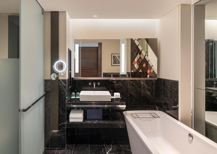 Bathroom 4