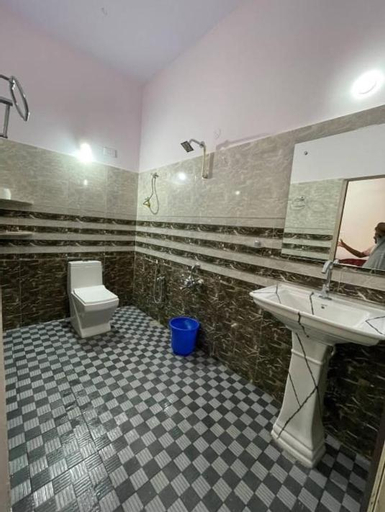 Bedroom 3, Veeru Homestay, Bellary