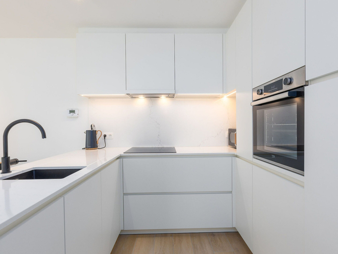 Others 2, Sunny Apartment With Open Terrace, West-Vlaanderen