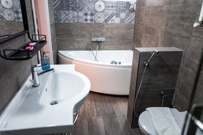 Bathroom 3, Avgonima Chios Spitakia Cottages, North Aegean