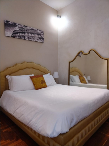 Bedroom 2, Nerva Accommodation Cavour, Rome