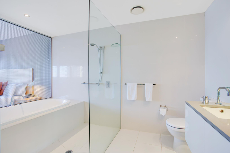 Bathroom 4