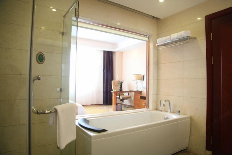 Bathroom 4, Vienna International Hotel (Tongliao Kerqin), Tongliao