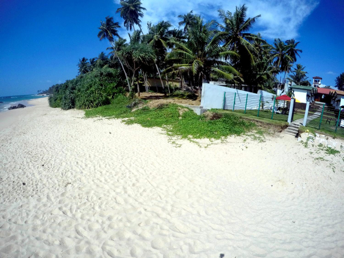 Others 3, Ramon Beach Resort, Ambalangoda