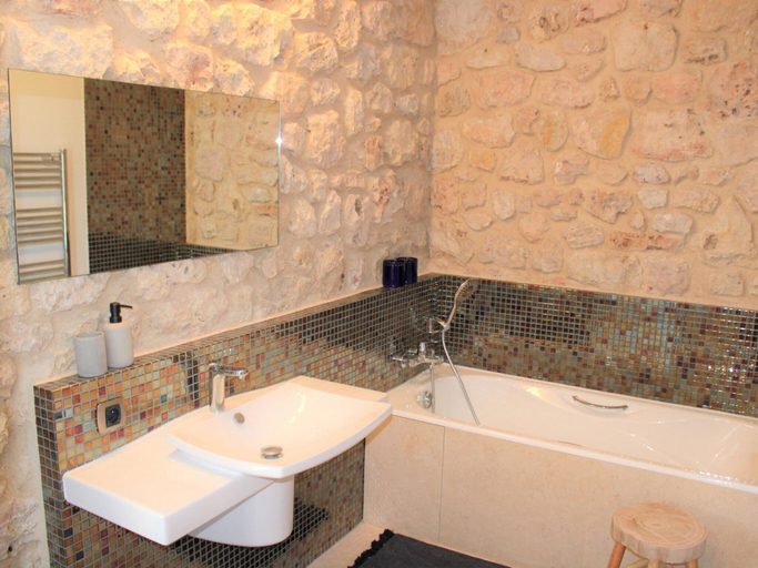Bathroom 4, Holiday Home in Bagnols-en-foret With Pool, Var