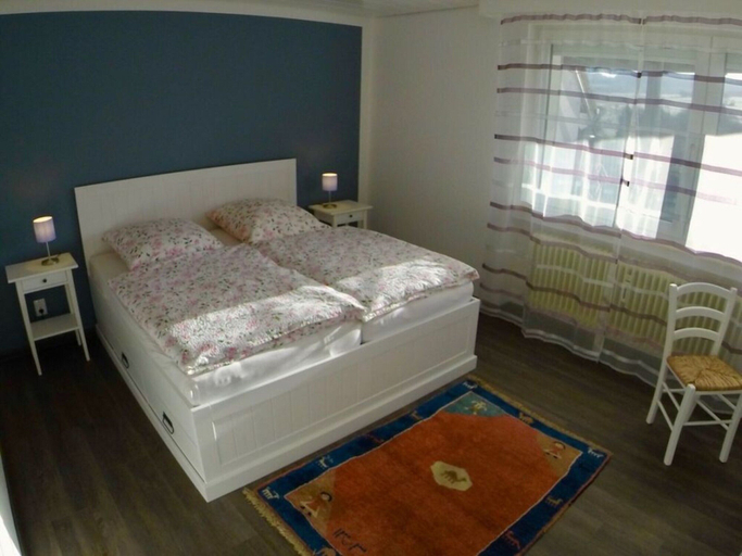 Room 4, Holiday Apartment Erlebnisrhoen, Fulda