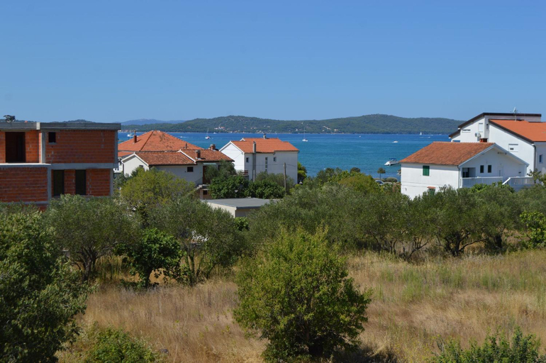 Others 4, Apartmani Mila, Sukošan