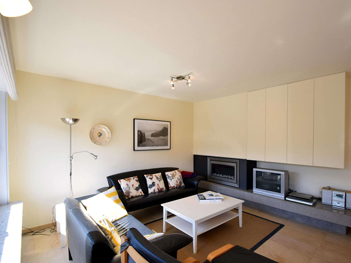 Others 5, Apartment in De Haan Near the Beach, West-Vlaanderen