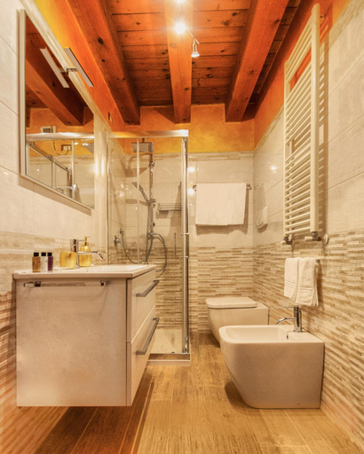 Others 5, Residence San Miguel 5, Vicenza