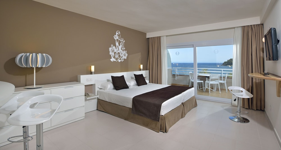 Bedroom 3, Innside by Melia Wave Calvia, Baleares