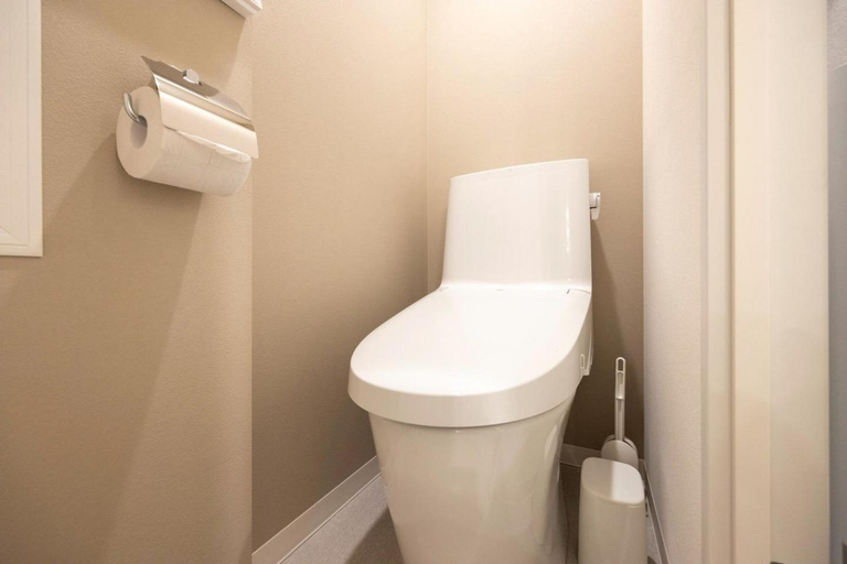 Bathroom 2, Retaw Hills Waseda, Shinjuku