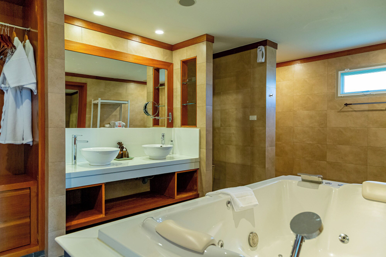 Bathroom 5, Villa Tantawan Resort And Spa, Phuket Island