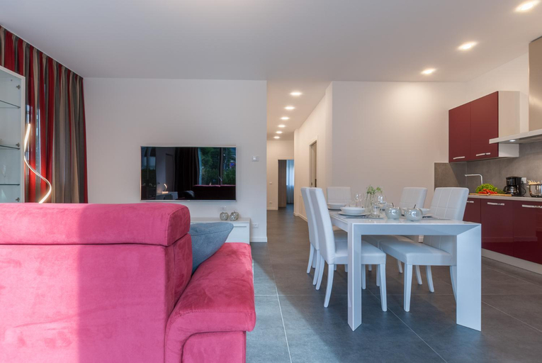 Others 5, Apartment Hanni, Bolzano