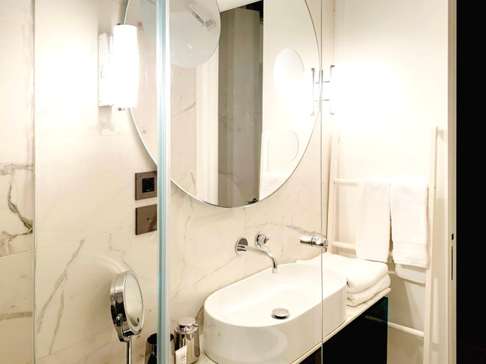 Bathroom 3, Casa Terrazza Colosseo, Rome