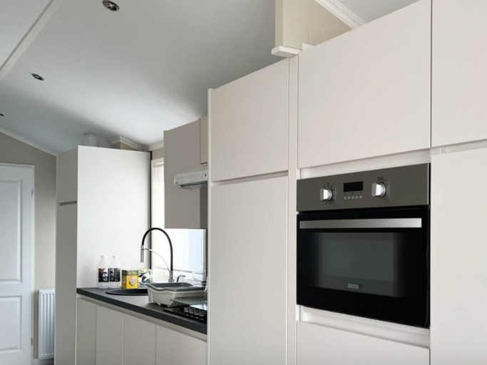 Private kitchen 5, Wonderful Holiday Home in Nieuwpoort Near Dunepark, West-Vlaanderen