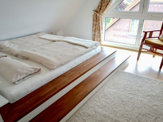 Room 2, Family and dog Hafenblick, Wittmund