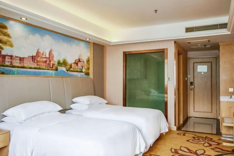 Bedroom 3, Vienna 3 Best Hotel (Shanghai Qiantan Expo Sanlin), Shanghai