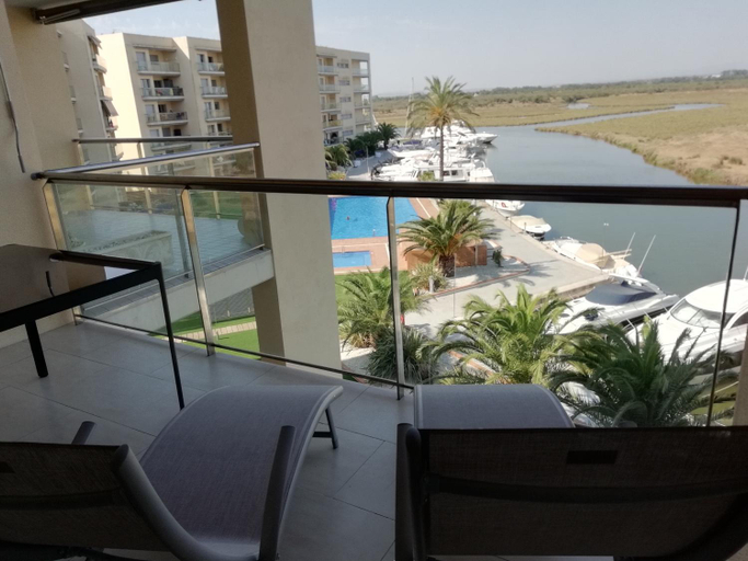 Others 3, Appartement Port Gran Oceanic 2, Girona