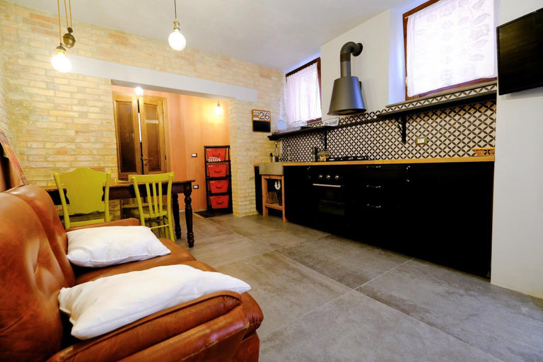 Others 3, la Casa di Francesco e Rosina, Ascoli Piceno