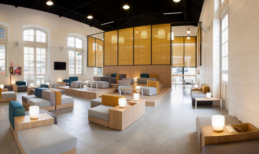 Public Area, Up Hostel, Valencia