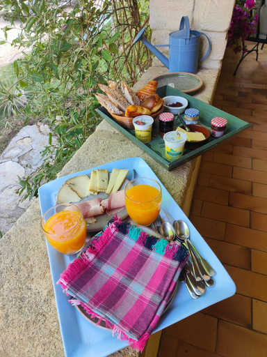 Food & Drinks 5, Domaine Bellavigne Gites et SPA, Alpes-de-Haute-Provence