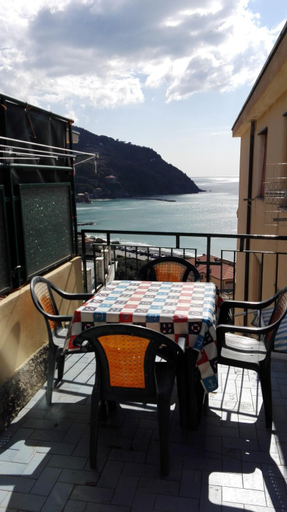 Exterior & Views 5, Calipso, La Spezia