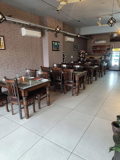 Food & Drinks 5, HOTEL ARAB INN, Sahibzada Ajit Singh Nagar