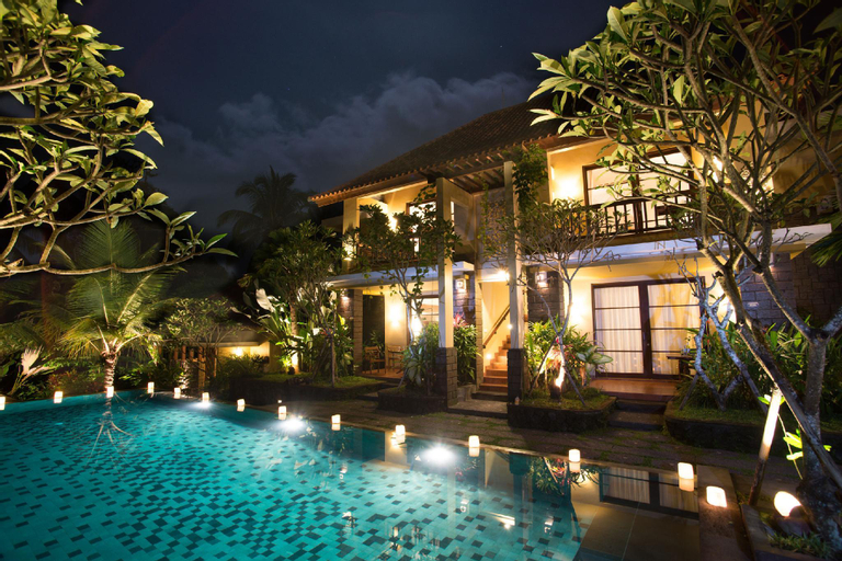 Swimming Pool 19