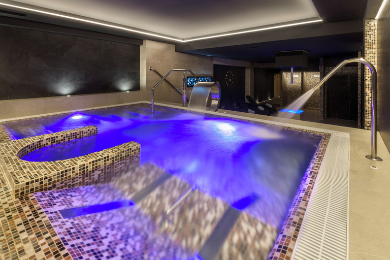 Sport & Beauty 3, Oroel Hotel & SPA, Huesca