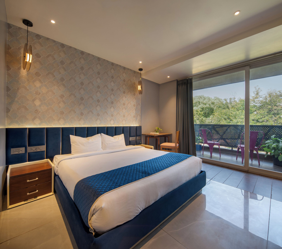 Bedroom 2, The Aldott Hotel, Delhi