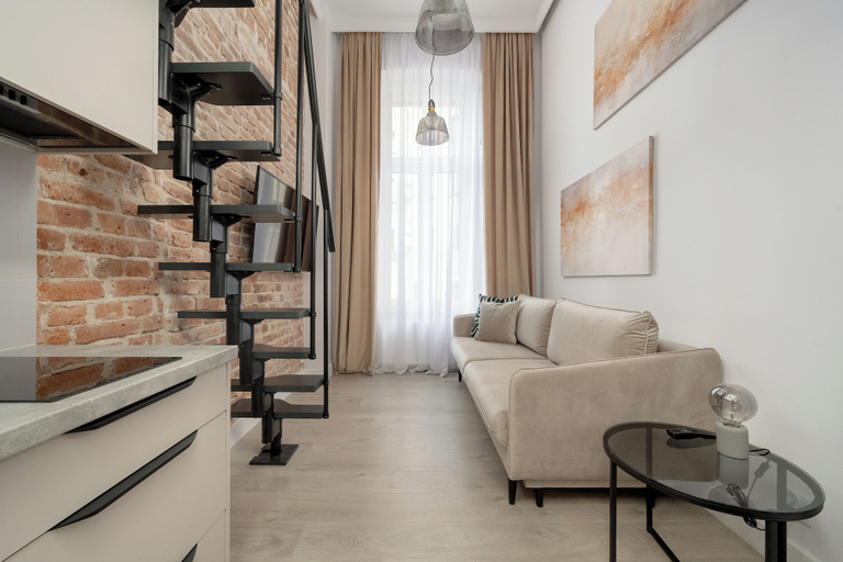 Others 4, Cozy Apartment for 8 by Renters, Środa Śląska