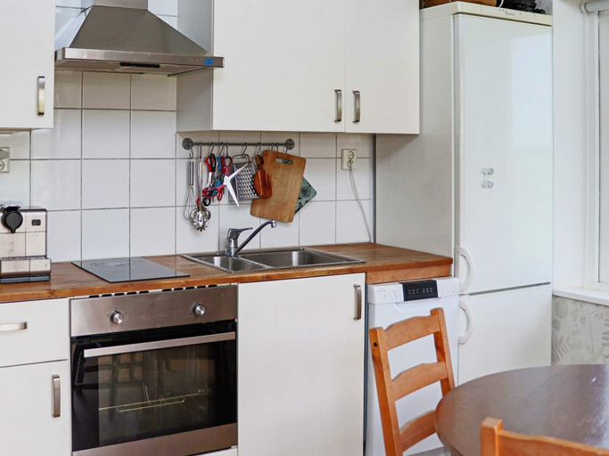 Private kitchen 2, 5 Person Holiday Home in Askloster, Varberg
