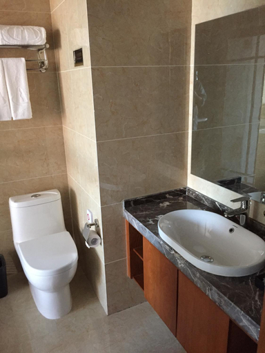 Bathroom 2, Fuhua International Hotel, Jiuquan