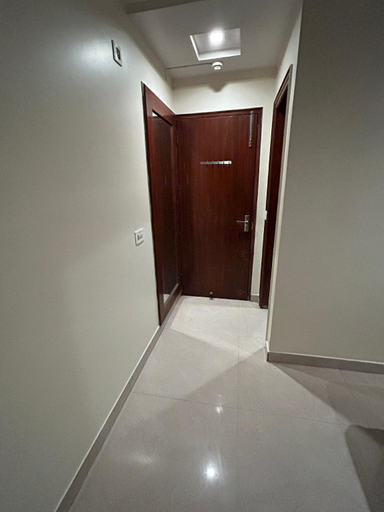 Others 5, Hotel Sapphire Dx, Delhi