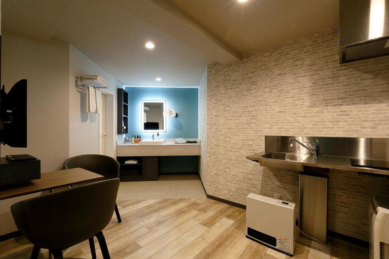 Others 2, 555 MOTEL GOTEMBA, Gotemba