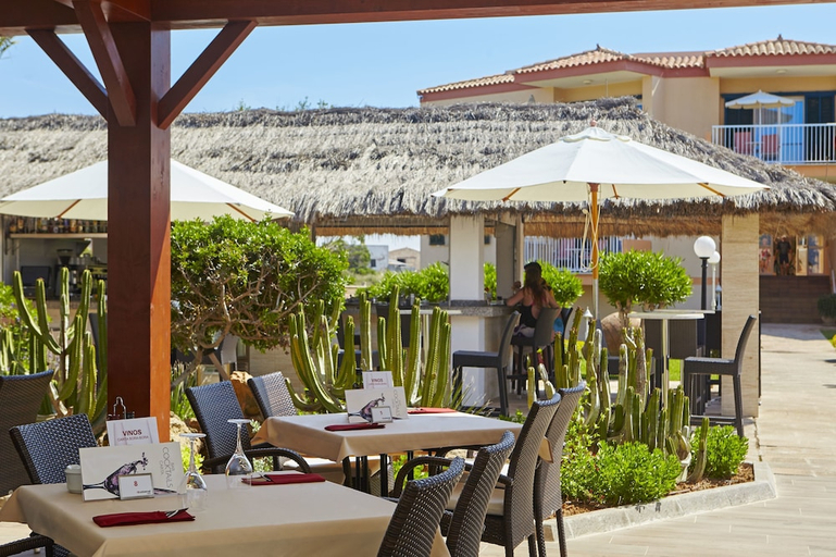 Food & Drinks 5, UNIVERSAL HOTEL DON LEON, Baleares