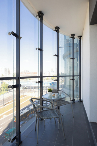 Others 4, Studio With Balcony Wola by Renters, Warsaw