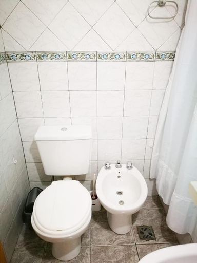 Bedroom 2, Casa check in Dpto 2 a 4 pers, Confluencia