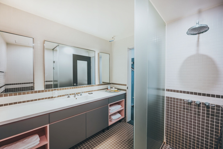 Bathroom 4, Jeju Bricks Hotel, Seogwipo
