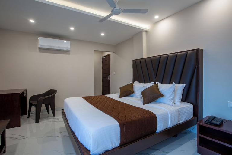 Bedroom 6