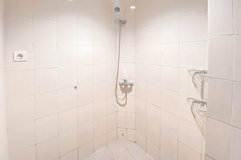 Bathroom 4