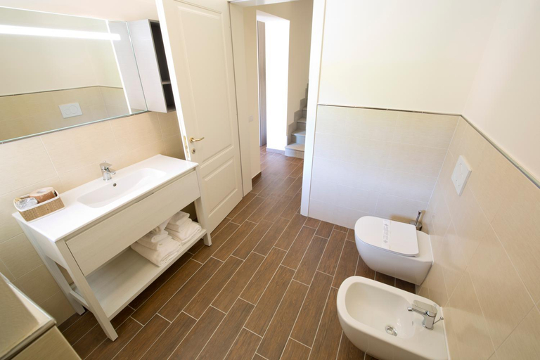 Bathroom 3, Villa Carolina Resort, Alessandria