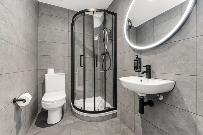 Bathroom 4, Heeton Concept Hotel Kensington, London