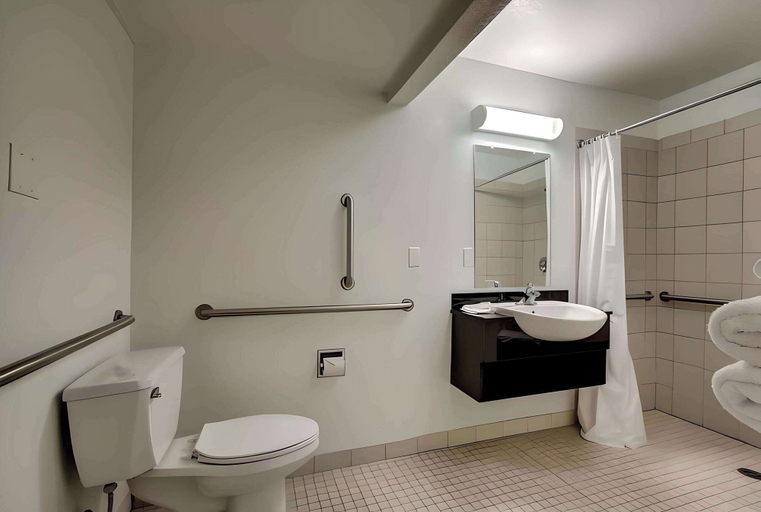 Bathroom 4, Econo Lodge Midvale, Salt Lake
