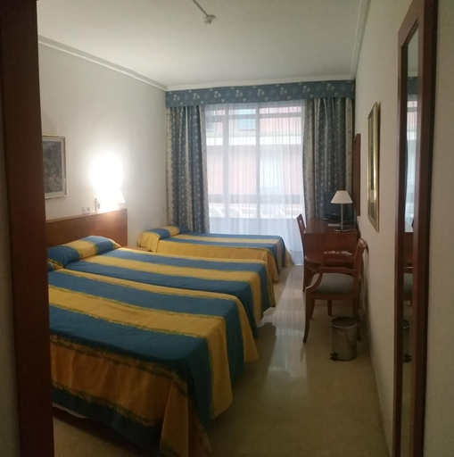 Bedroom 3, Hotel Concorde, Las Palmas