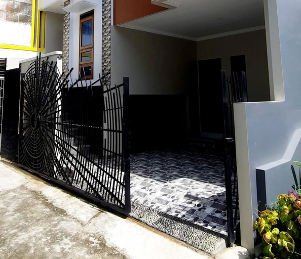 Exterior & Views 1, MHD Villa Syariah, Bukittinggi
