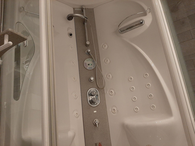 Bathroom 3, Holiday Home in Zeeland Near the Beach, Borsele