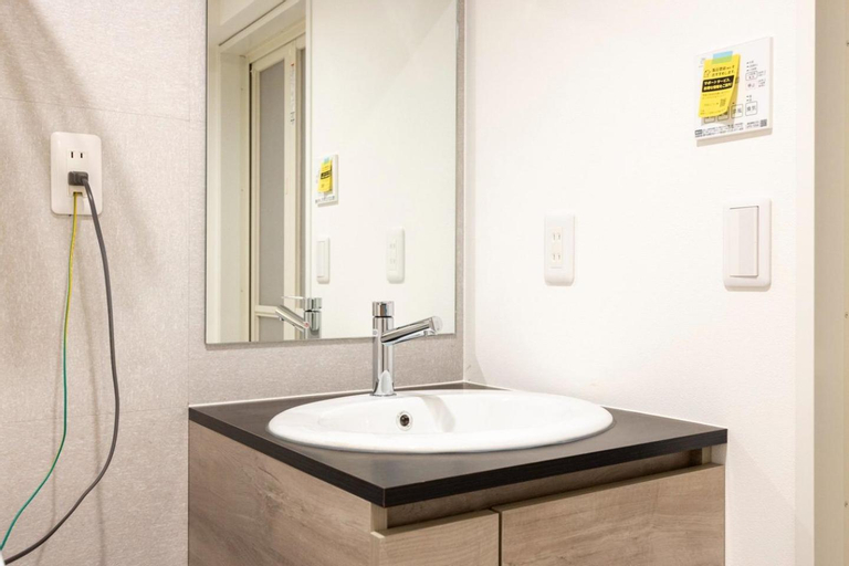 Bathroom 30